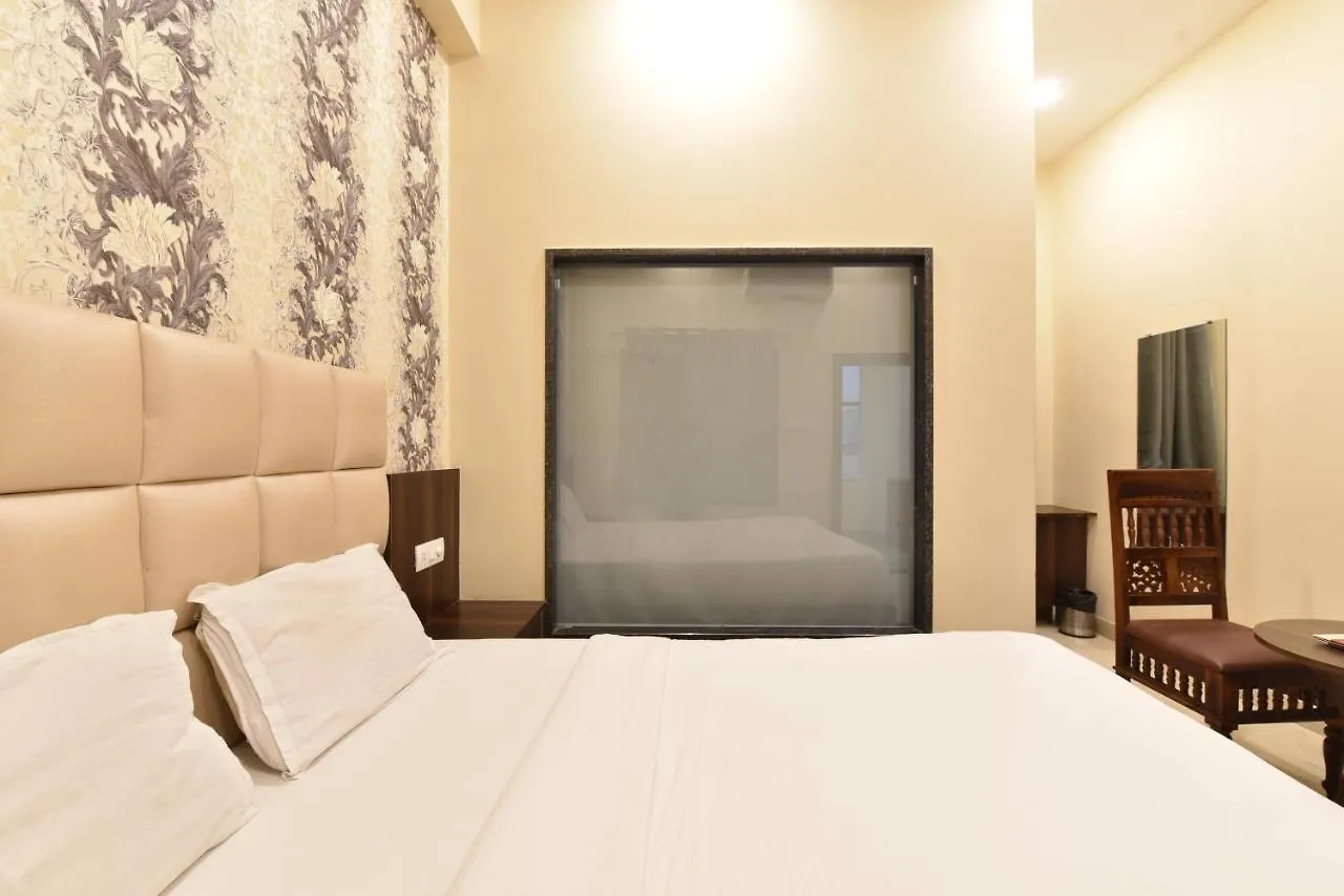 Hotel Dosa Plaza Udaipur