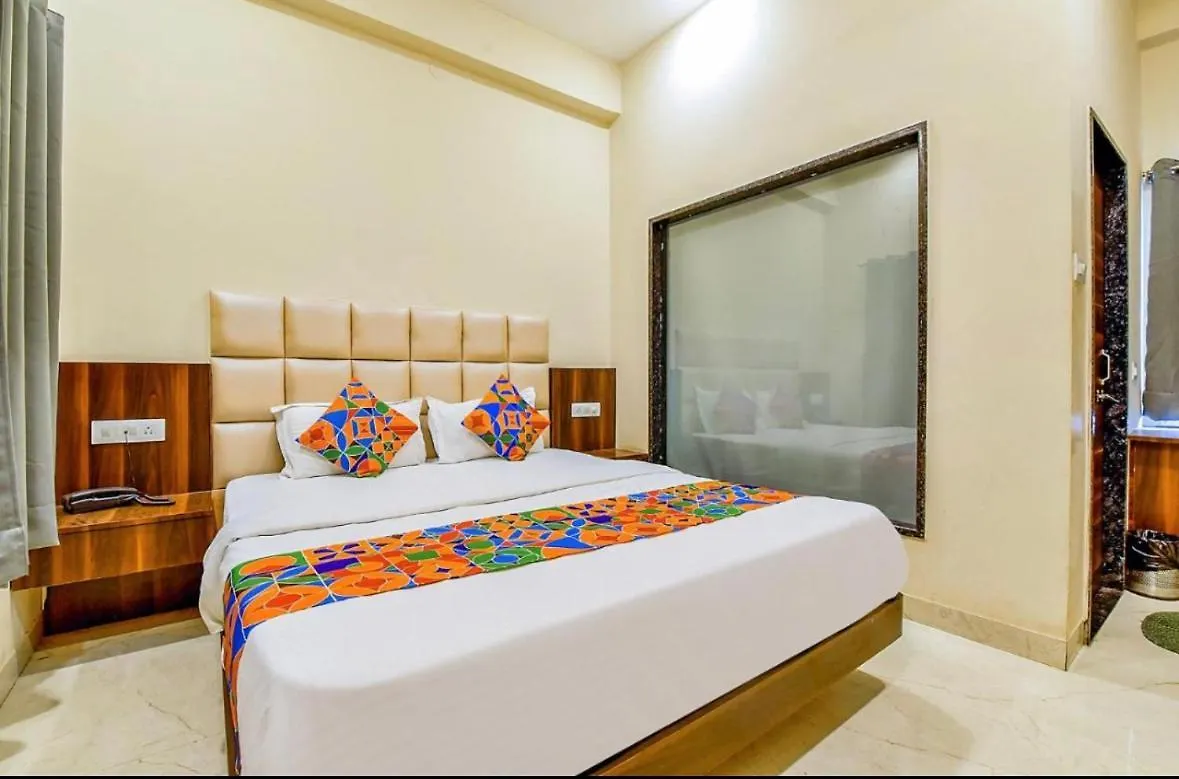 Hotel Dosa Plaza Udaipur India