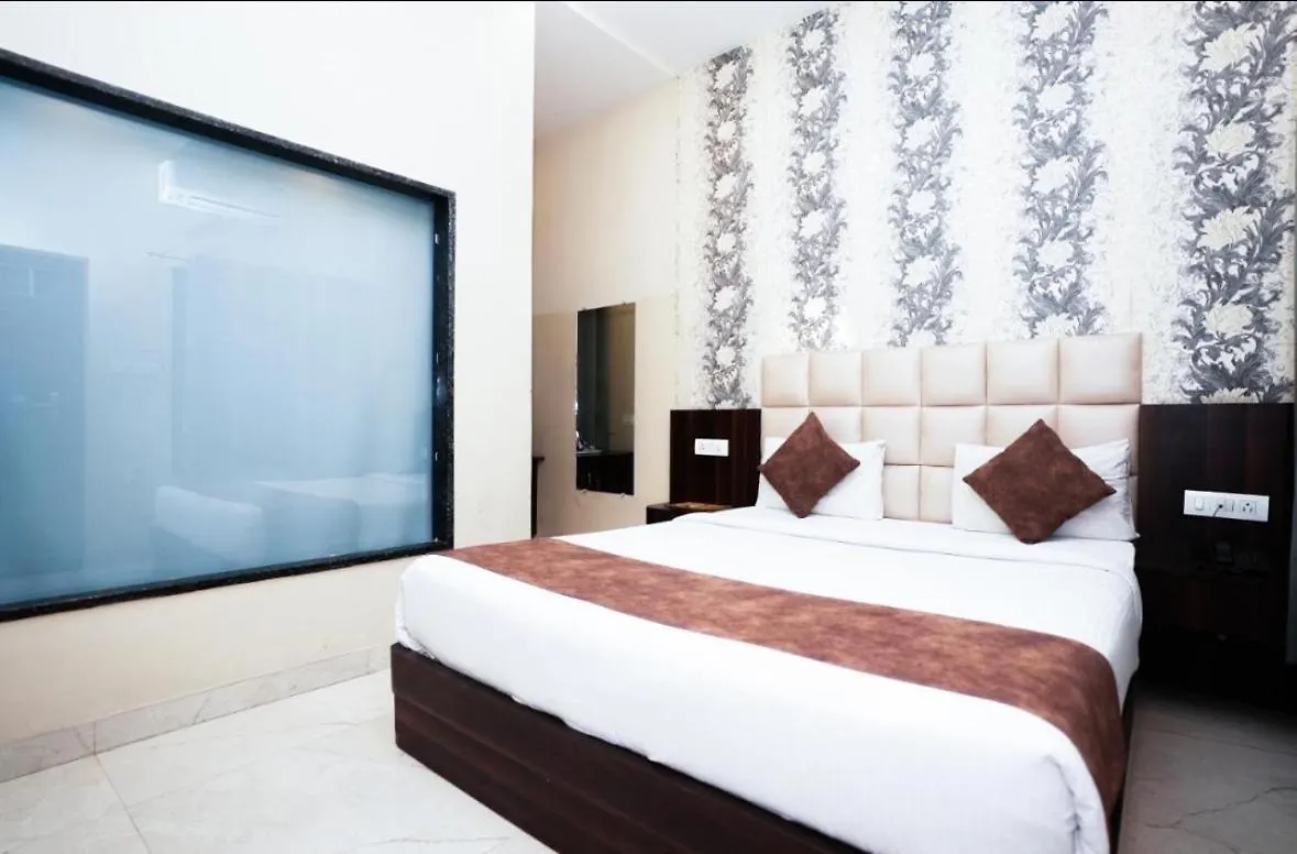 Hotel Dosa Plaza Udaipur